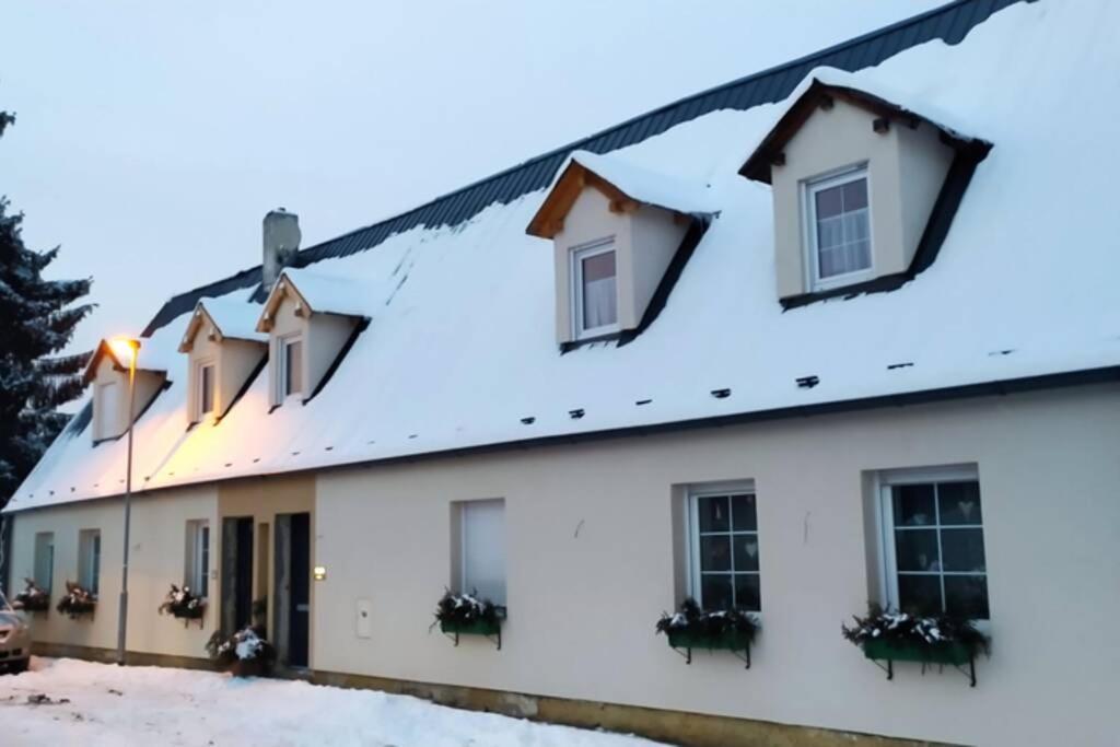 Apartman Ateliér Vary v nově zrekonstruovaném domě Karlovy Vary Esterno foto